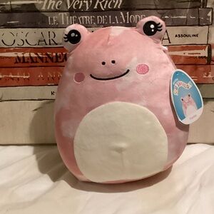 Fanina The Pink Frog Squishmallow